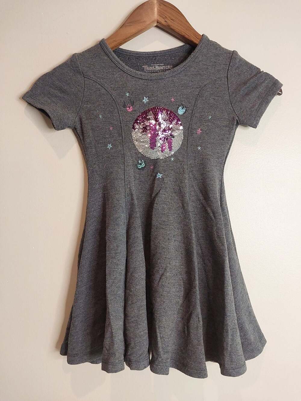 DreamWorks Trollhunters Tales of Arcadia Girls Gray Sequin Skater Dress
